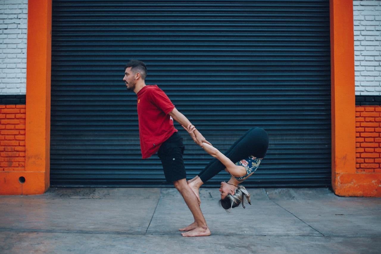 ✨ ACROYOGA FUNDAMENTOS (Primeros vuelos) ✨